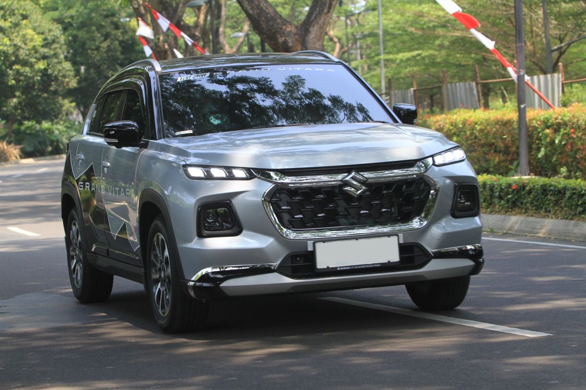 Varian hybrid kuasai 42 persen jualan kendaraan penumpang Suzuki