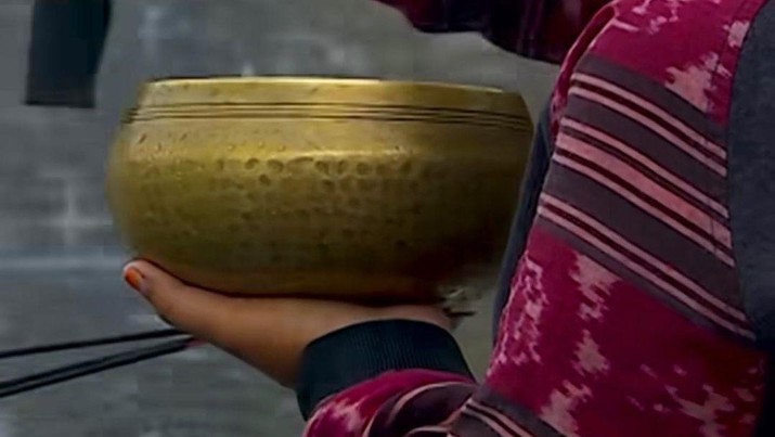 Rara Pawang Hujan Dapat Akses Paddock MotoGP, Bakal Hujan?