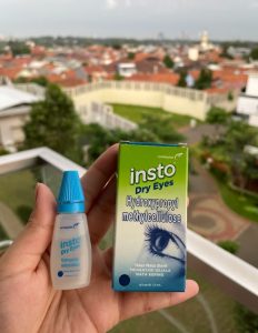 Mengintip Serunya Mengatasi Mata Kering dengan Insto Dry Eyes